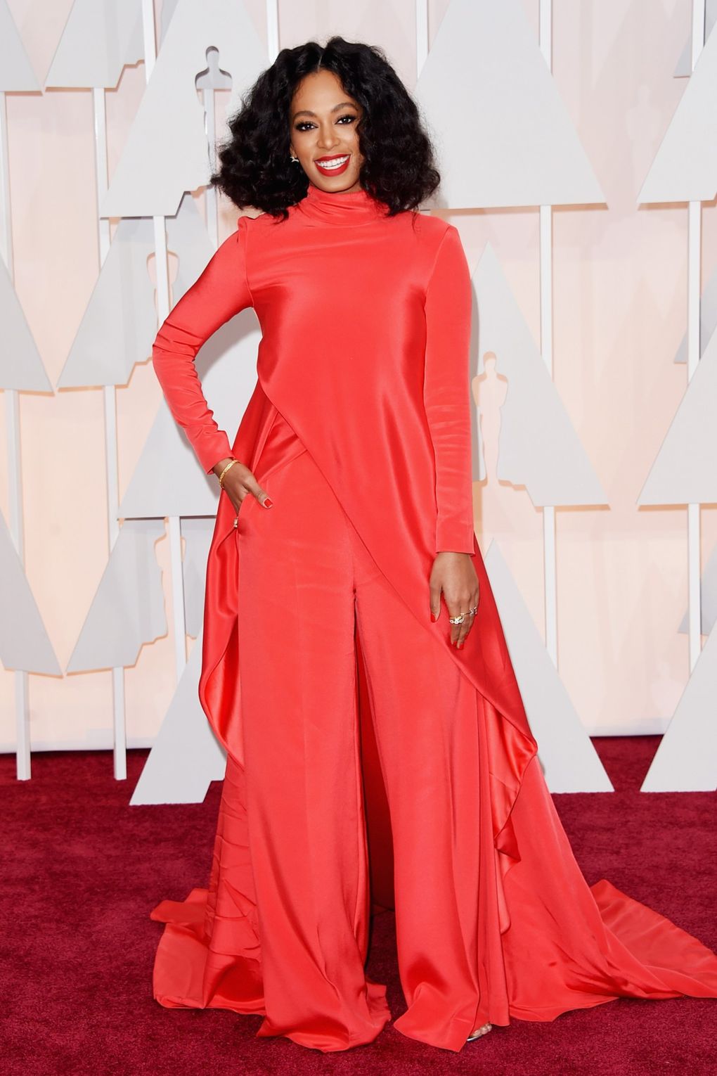 Solange Knowles wearing Christian Siriano at the Oscars in 2015. Photo via Getty Images Solange Knowles wearing Christian Siriano in 2015. Photo via Getty Images