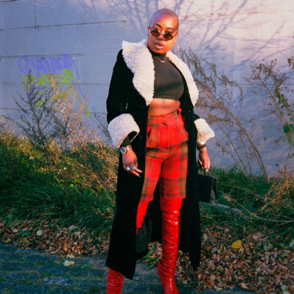 Stylist Assistant Megan Carter for MEFeater Magazine photographed by - Looks of the Week - April 14th Stylist Assistant Megan Carter for MEFeater Magazine photographed by