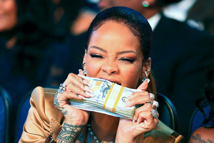 securing the bag-rihanna